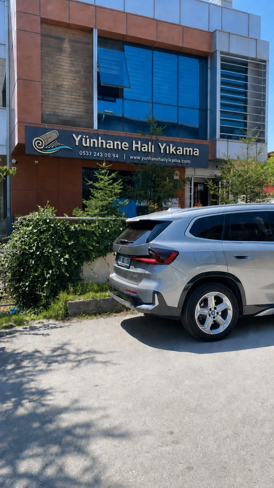 Yünhane Halı Yıkama işletme tabelası ve tesisi